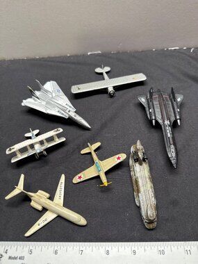 Diecast Airplane & Helicopter Model Lot U.S. Air Force SR-71 Blackbird Vintage A